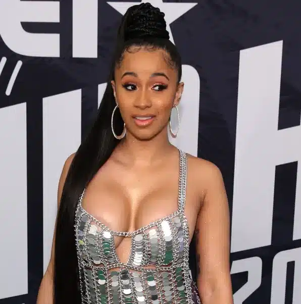 Cardi B Real Name, Wiki, Age, Height, Net Worth, Family & Career Journey