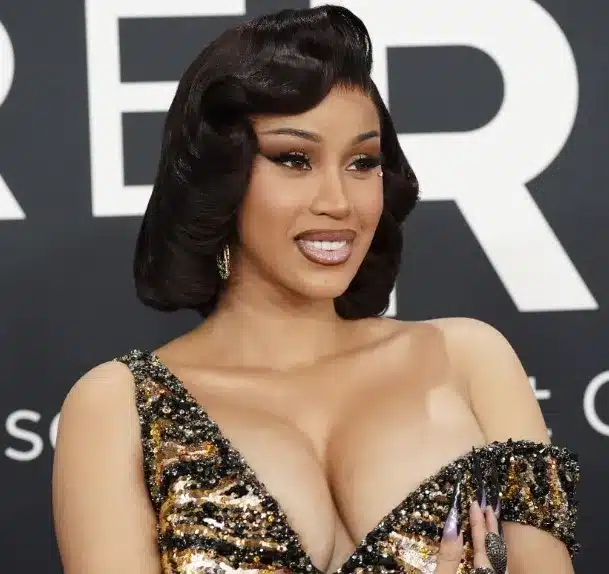 Cardi B Real Name, Wiki, Age, Height, Net Worth, Family & Career Journey