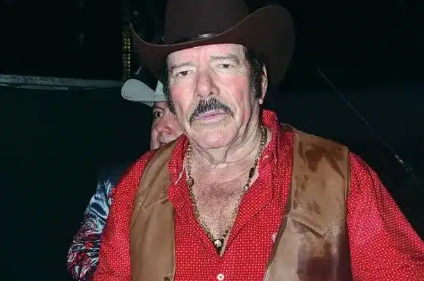 Lalo Mora Age, Net Worth, Songs, Biography, Career, Lifestyle & More